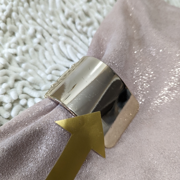 Marciano light pink sparkle purse - Picture 7 of 9